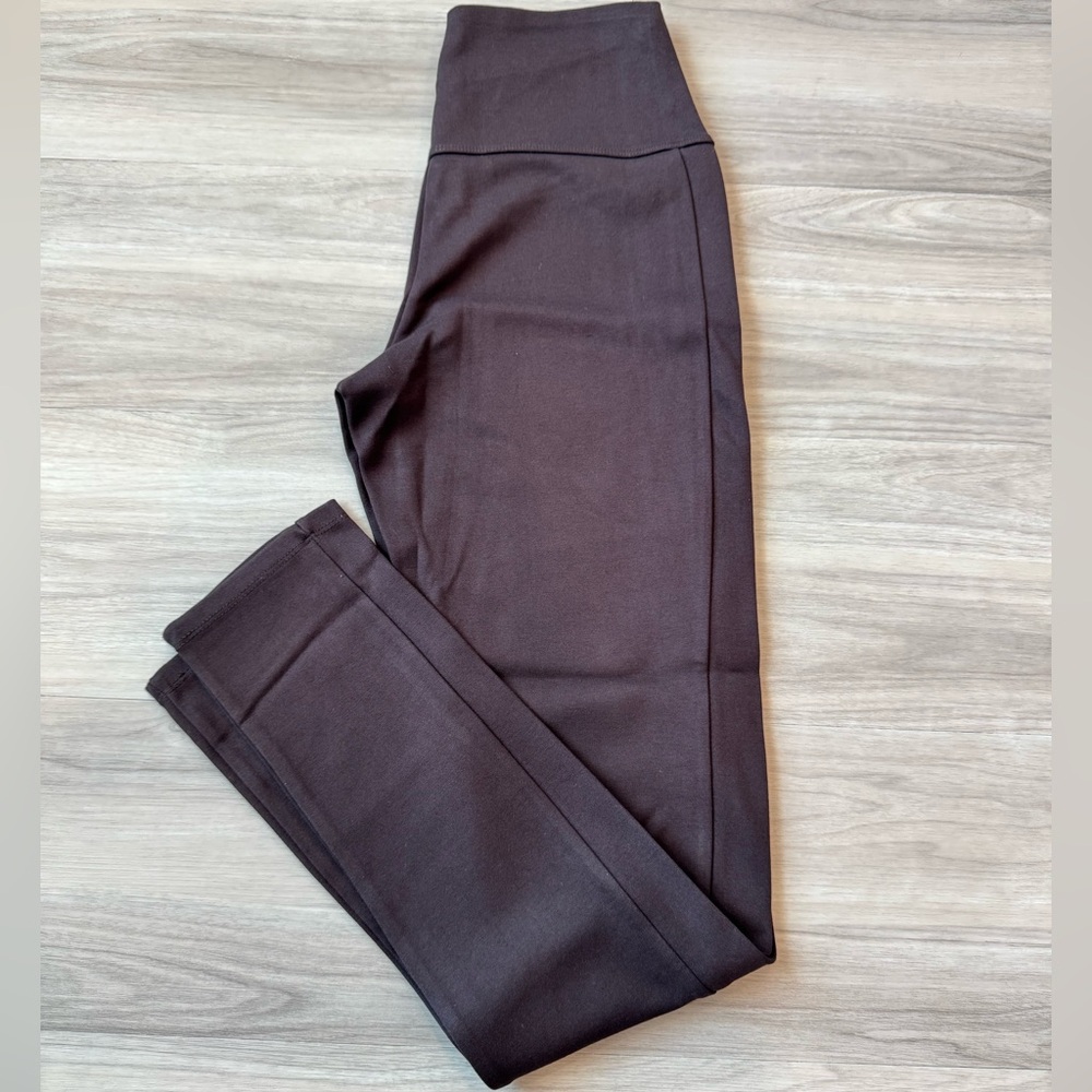 Ruby Ribbon Ponte Leggings